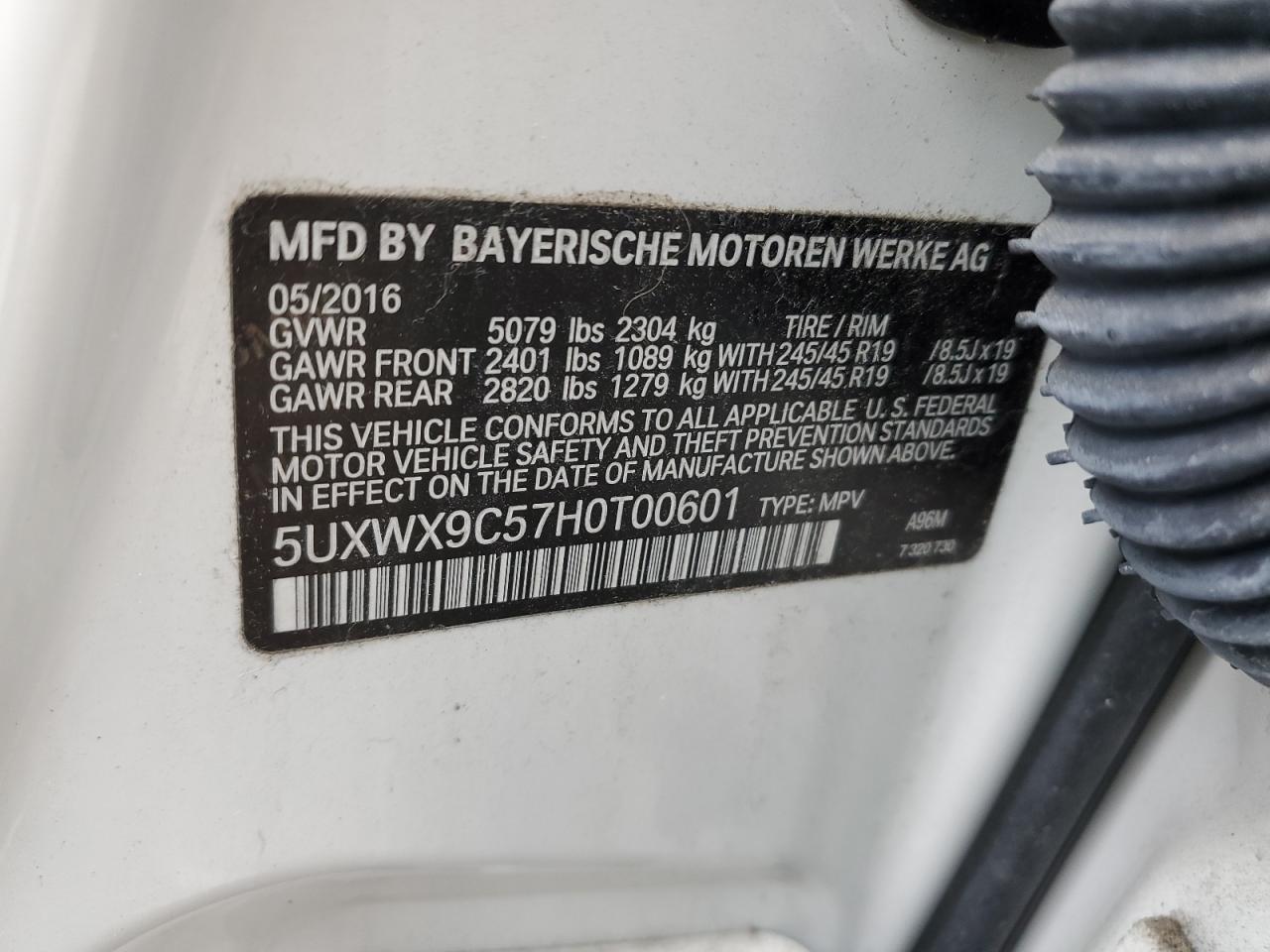 2017 BMW X3 VIN 5UXWX9C57H0T00601 Copart auction photo, front end / minor dent/scratches damage thumbnail 13