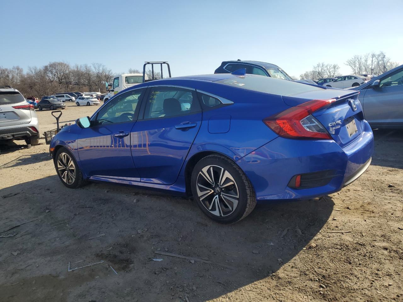 2016 Honda Civic VIN 19XFC1F38GE005666 Copart auction photo, front end / minor dent/scratches damage thumbnail 2