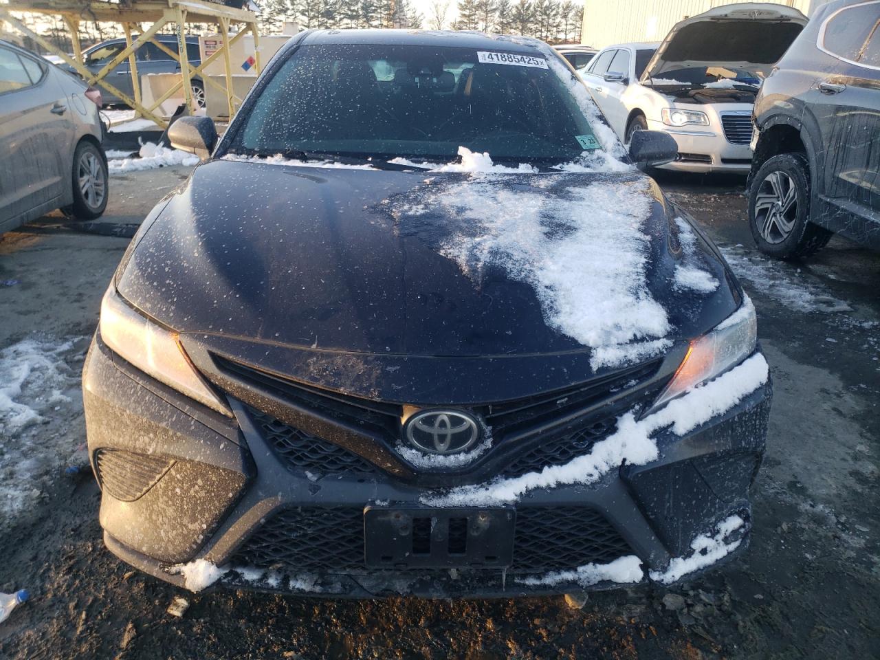 2018 Toyota Camry VIN 4T1B11HK2JU539498 Copart auction photo, minor dent/scratches / mechanical damage thumbnail 5