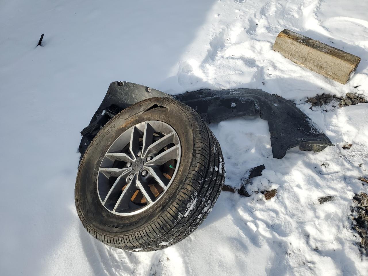 2020 Jeep Grand Cherokee VIN 1C4RJFBG5LC444351 Copart auction photo, front end damage thumbnail 14