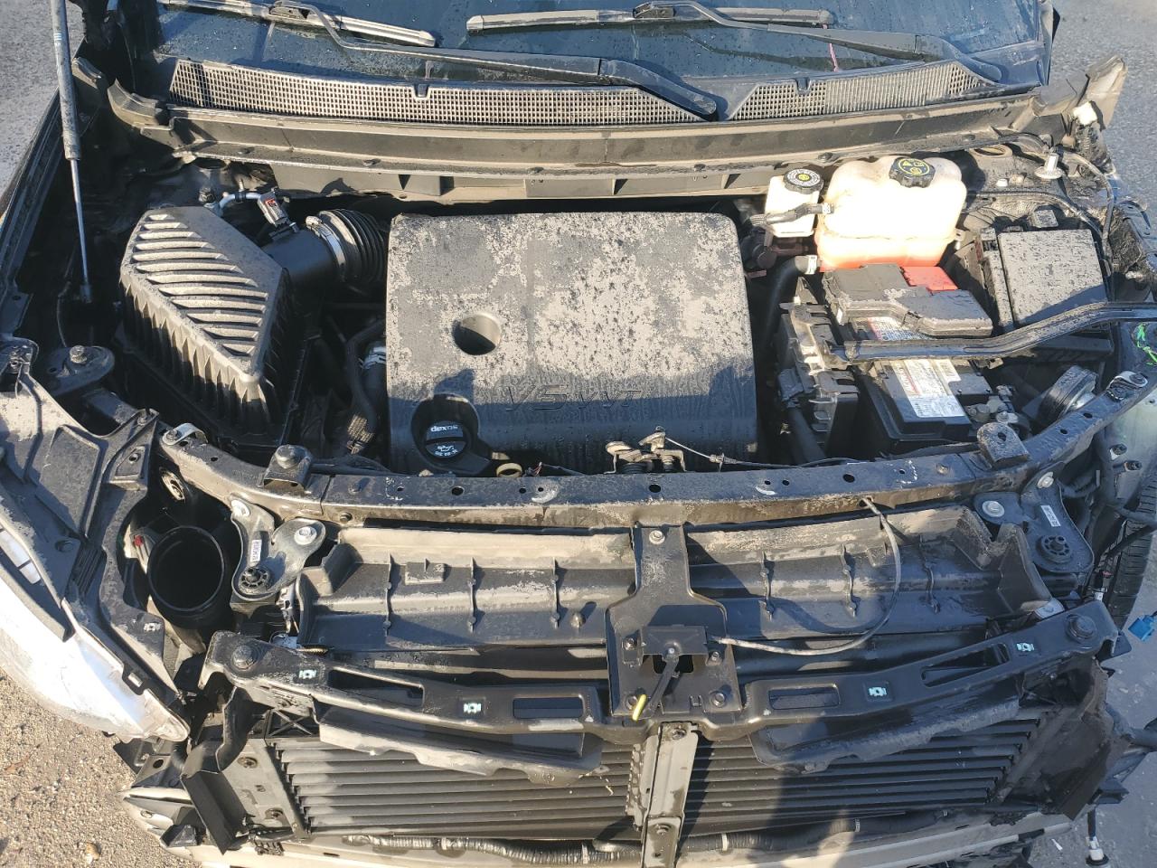 2019 Chevrolet Traverse VIN 1GNERGKW5KJ261814 Copart auction photo, all over damage thumbnail 12