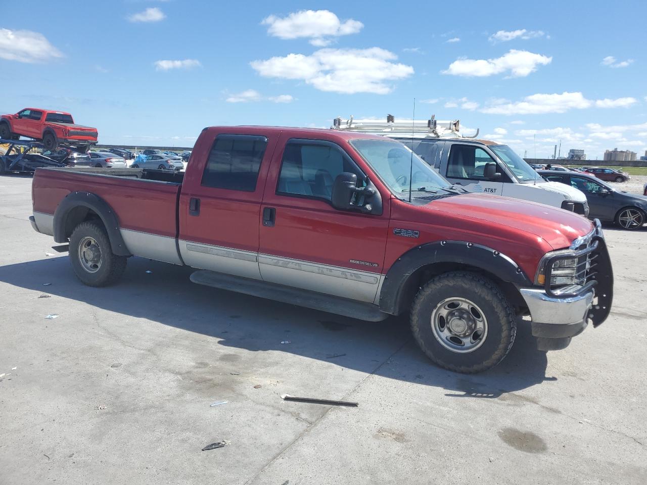 2002 Ford F350 VIN 3FTSW30FX2MA18308 Copart auction photo, front end damage thumbnail 4