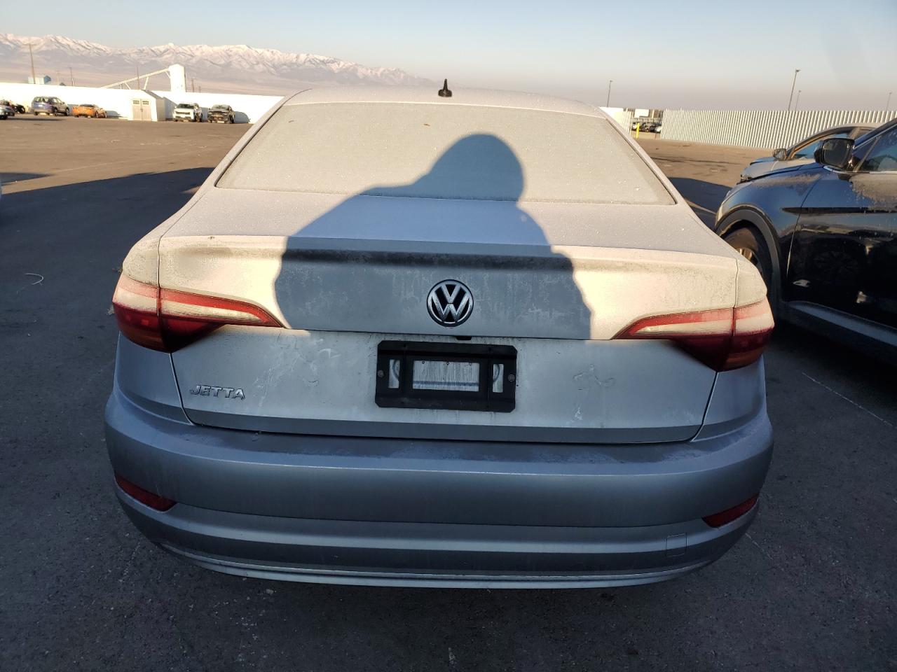 2019 Volkswagen Jetta VIN 3VWCB7BU6KM245754 Copart auction photo, front end damage thumbnail 6