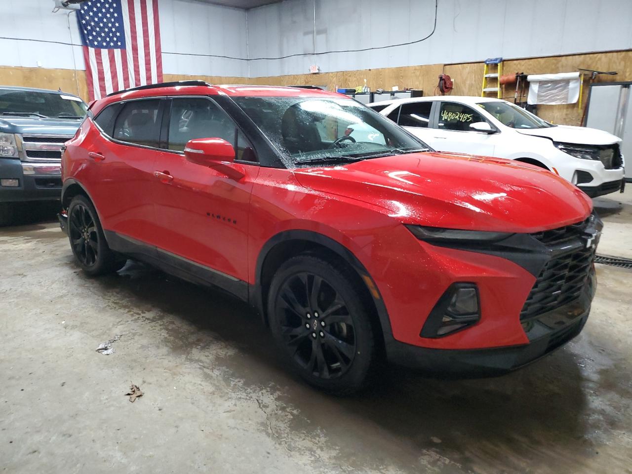 2019 Chevrolet Blazer VIN 3GNKBJRS9KS697233 Copart auction photo, rear end / minor dent/scratches damage thumbnail 4