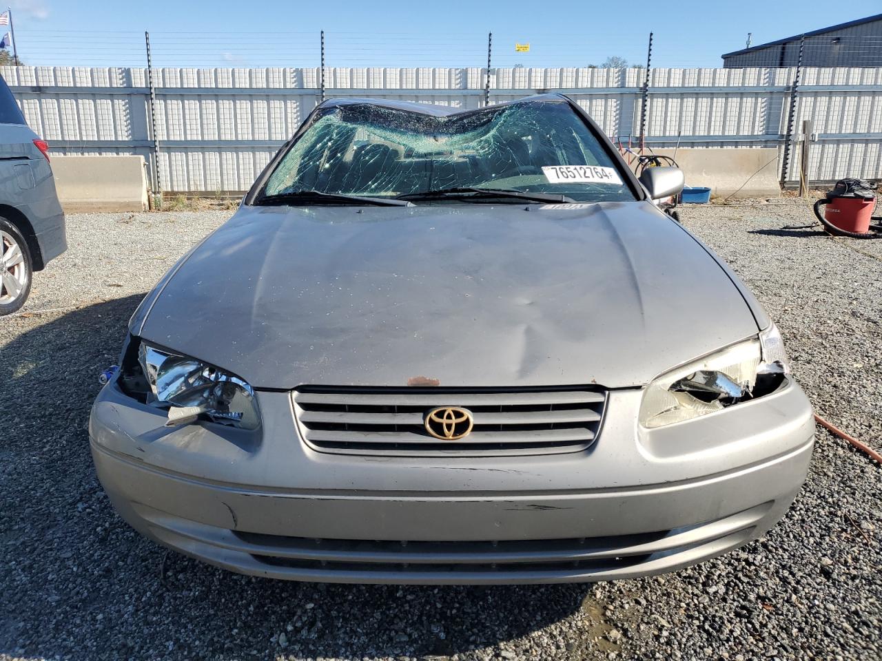 1997 Toyota Camry VIN 4T1BG22KXVU170117 Copart auction photo, top/roof / minor dent/scratches damage thumbnail 5