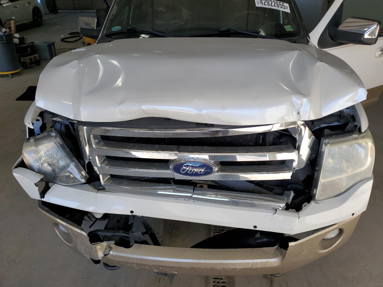 2013 Ford Expedition VIN 1FMJK1J58DEF48959 Copart auction photo, front end damage thumbnail 14