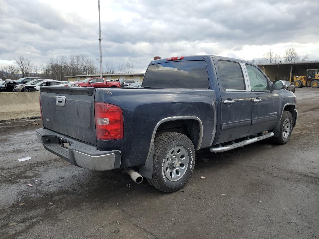 2010 Chevrolet Silverado VIN 3GCRKREA9AG139127 Copart auction photo, front end / minor dent/scratches damage thumbnail 3