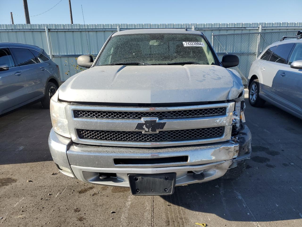 2012 Chevrolet Silverado VIN 1GCRKSE72CZ129537 Copart auction photo, front end damage thumbnail 5