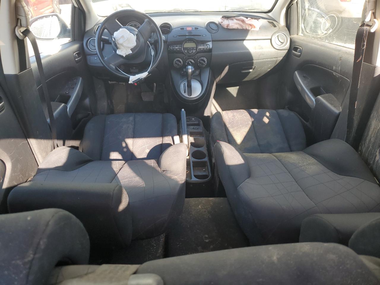 2013 Mazda 2 VIN JM1DE1KZ2D0153084 Copart auction photo, rollover damage thumbnail 8