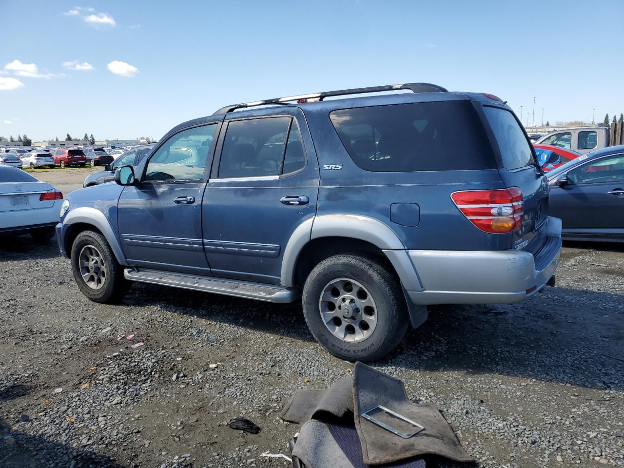 2001 Toyota Sequoia VIN 5TDBT44A71S042139 Copart auction photo, minor dent/scratches damage thumbnail 2