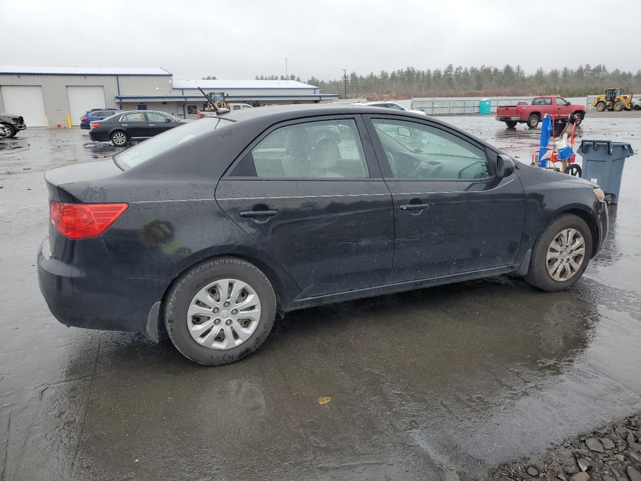 2012 KIA Forte VIN KNAFT4A27C5504803 Copart auction photo, front end / side damage thumbnail 3