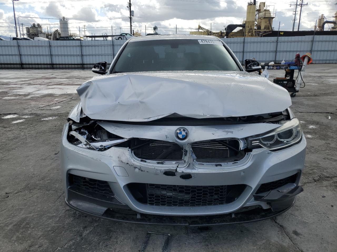 2014 BMW 3er VIN WBA3A9C58EF479355 Copart auction photo, front end damage thumbnail 5