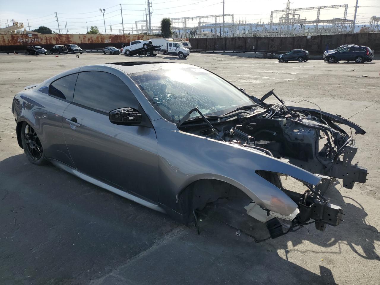 2014 Infiniti Q60 VIN JN1CV6EKXEM112867 Copart auction photo, vandalism / stripped damage thumbnail 4