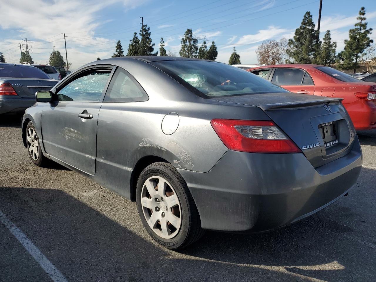 2010 Honda Civic VIN 2HGFG1B63AH524643 Copart auction photo, front end / top/roof damage thumbnail 2