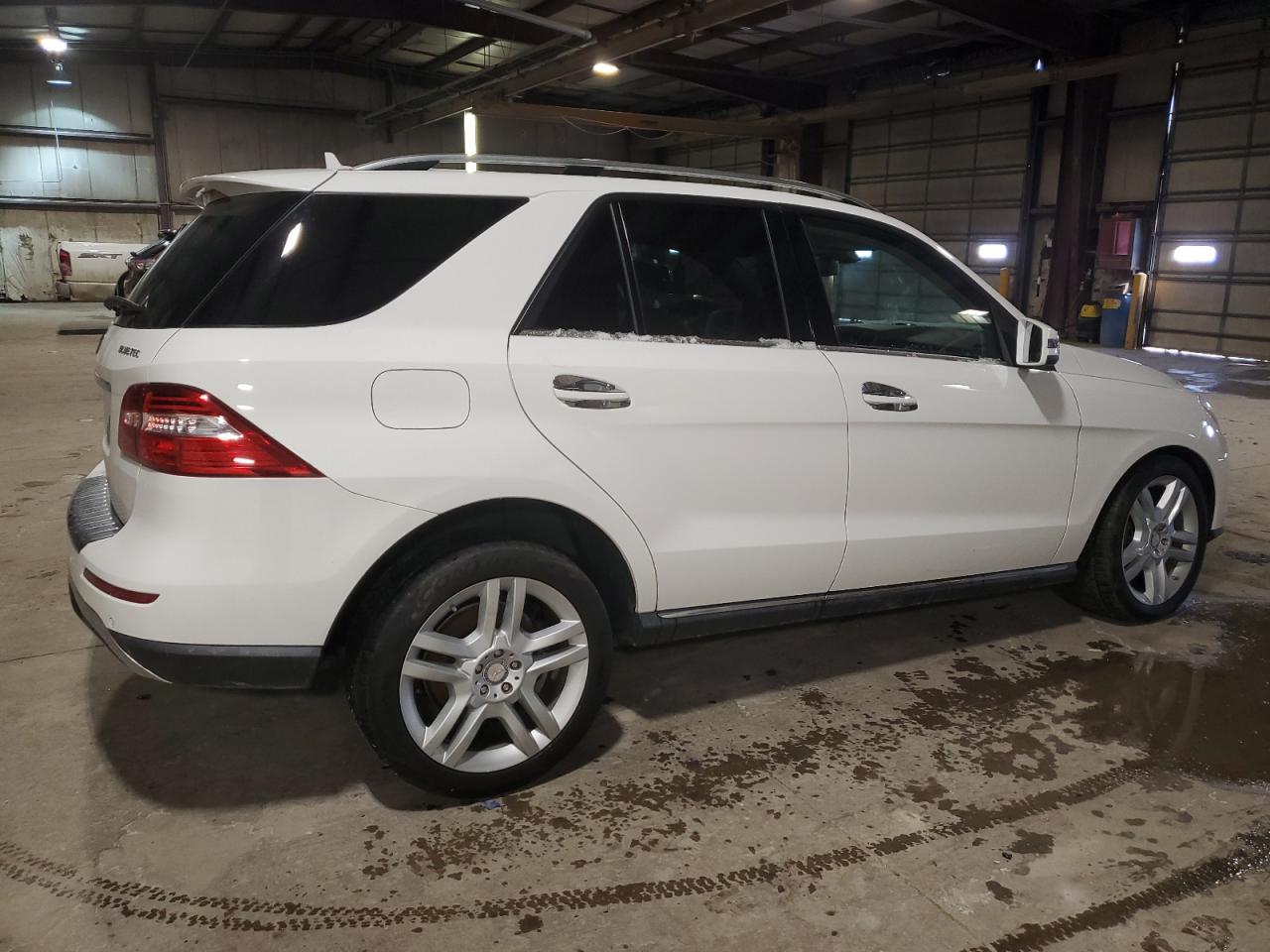 2014 Mercedes-Benz M-klasse VIN 4JGDA2EB2EA286578 Copart auction photo, front end / undercarriage damage thumbnail 3