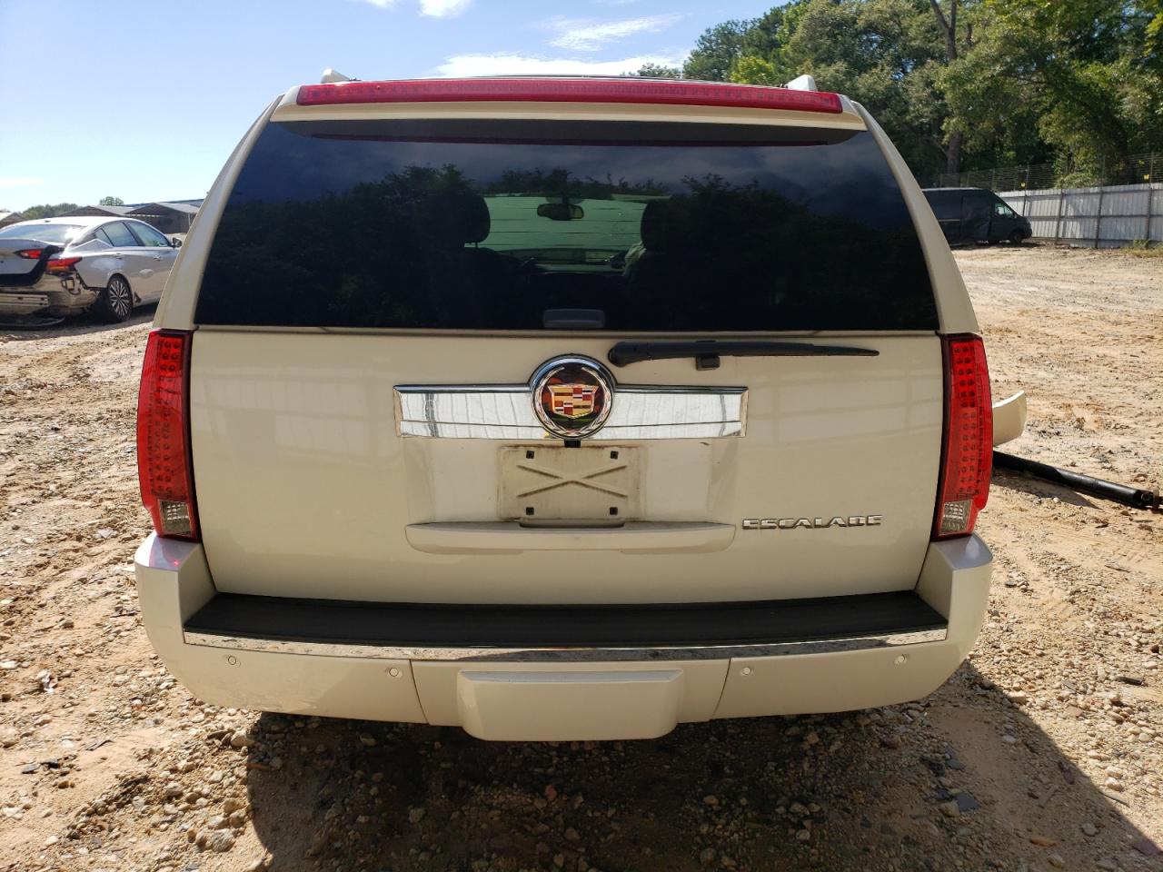 2013 Cadillac Escalade VIN 1GYS3BEF3DR237909 Copart auction photo, front end damage thumbnail 6