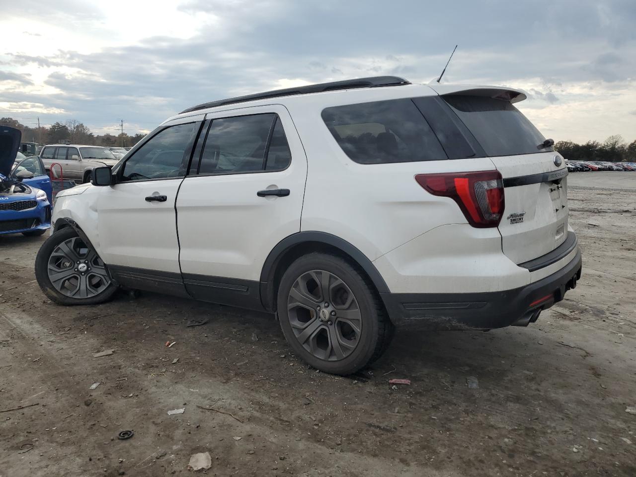 2018 Ford Explorer VIN 1FM5K8GT3JGC64963 Copart auction photo, front end / undercarriage damage thumbnail 2