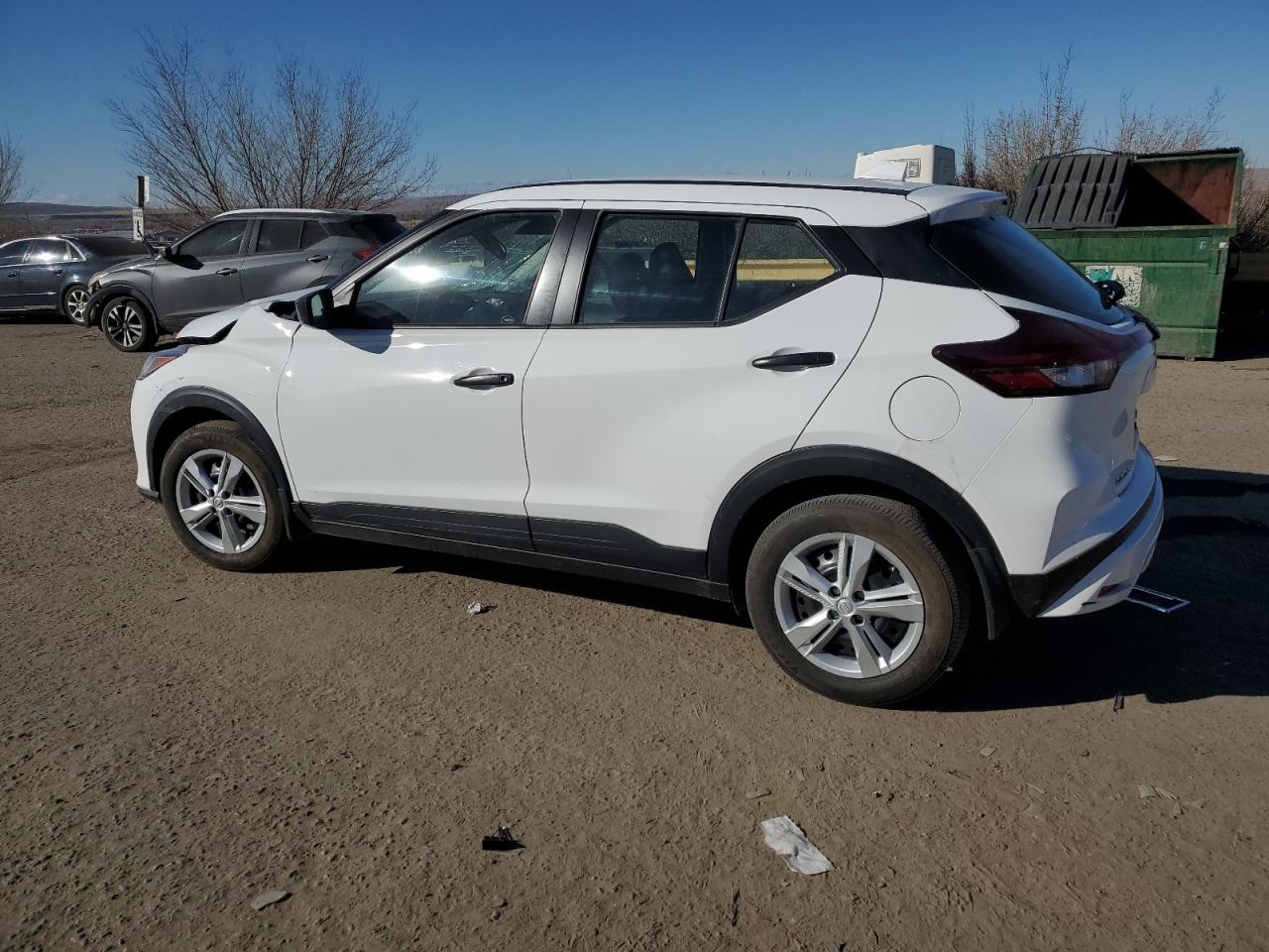 2024 Nissan Kicks VIN 3N1CP5BV7RL580851 Copart auction photo, front end damage thumbnail 2