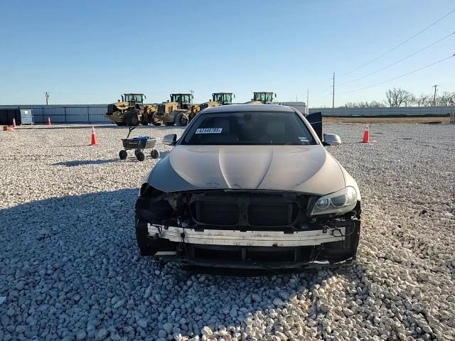 2012 BMW 5er VIN WBAXG5C59CDY28685 Copart auction photo, front end / minor dent/scratches damage thumbnail 11