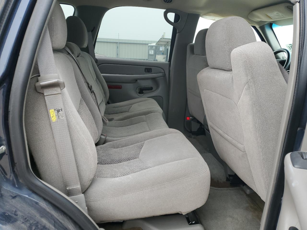 2004 Chevrolet Tahoe VIN 1GNEC13Z64J320007 Copart auction photo, side damage thumbnail 10