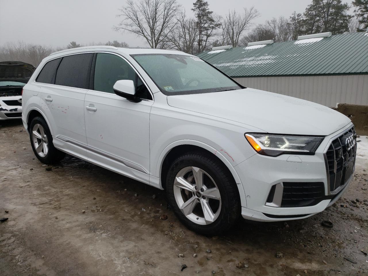 2022 Audi Q7 VIN WA1LJBF70ND020124 Copart auction photo, rear end / minor dent/scratches damage thumbnail 4