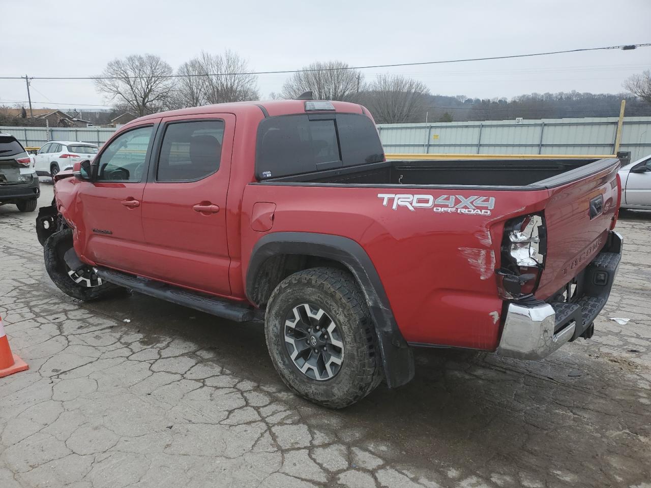 2019 Toyota Tacoma VIN 3TMCZ5AN4KM244518 Copart auction photo, front end / side damage thumbnail 2