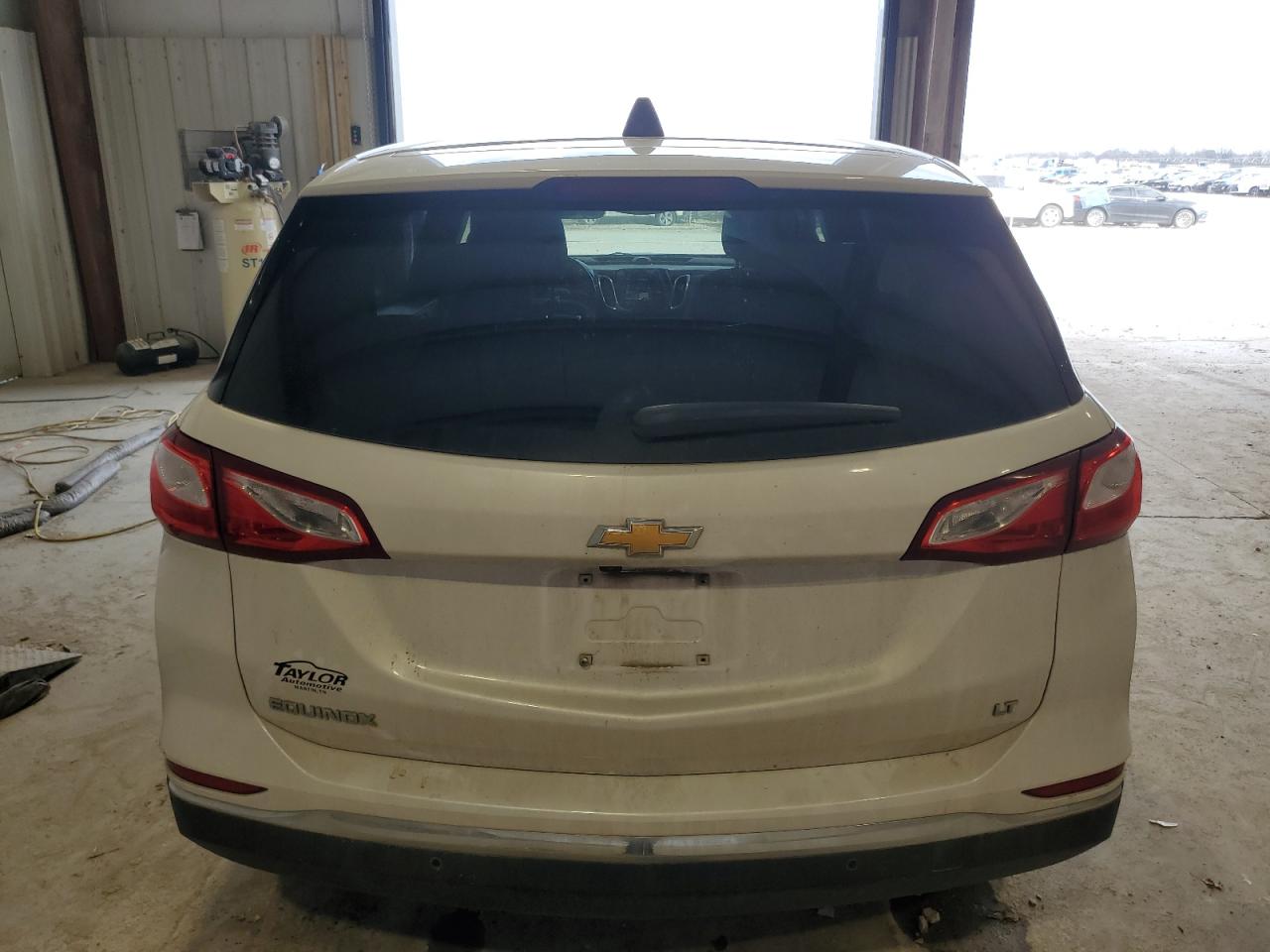 2020 Chevrolet Equinox VIN 3GNAXKEV9LS607731 Copart auction photo, front end / undercarriage damage thumbnail 6