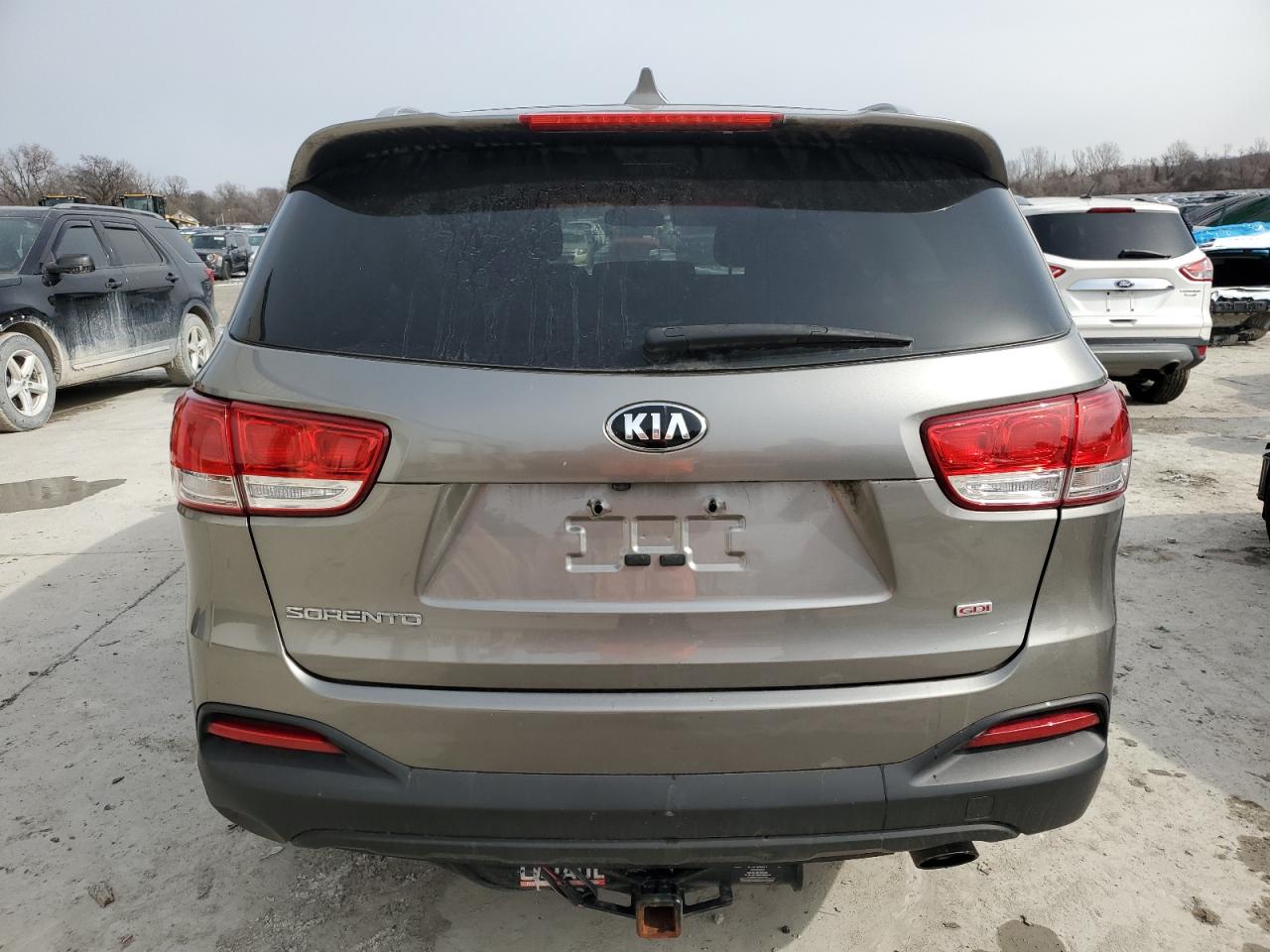 2016 KIA Sorento VIN 5XYPG4A39GG048465 Copart auction photo, front end damage thumbnail 6