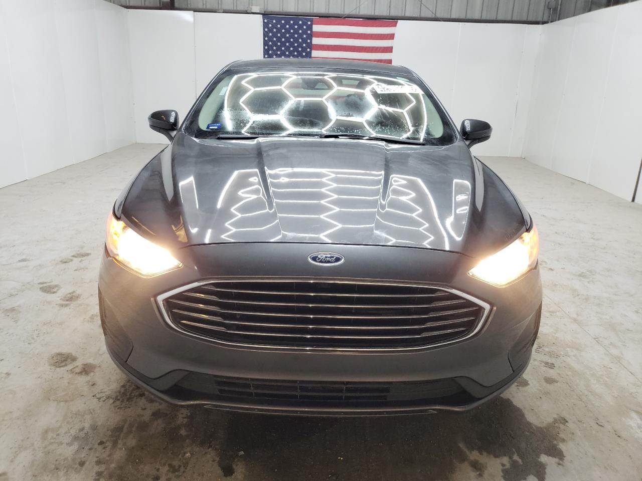 2019 Ford Fusion VIN 3FA6P0HD4KR186325 Copart auction photo, normal wear damage thumbnail 5