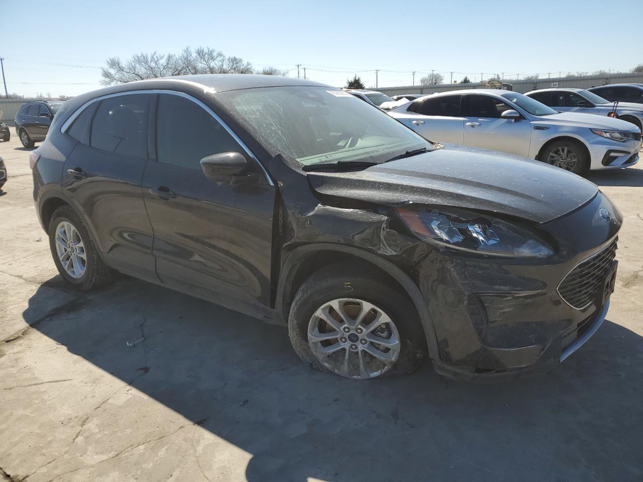 2020 Ford Escape VIN 1FMCU0G64LUC08421 Copart auction photo, front end / hail damage thumbnail 4