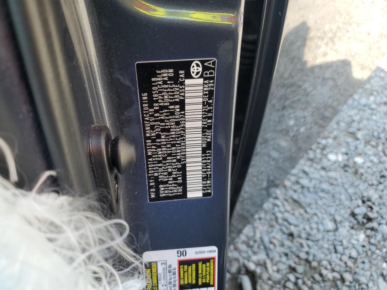 2018 Toyota Corolla VIN 5YFBURHE5JP796074 Copart auction photo, front end damage thumbnail 14