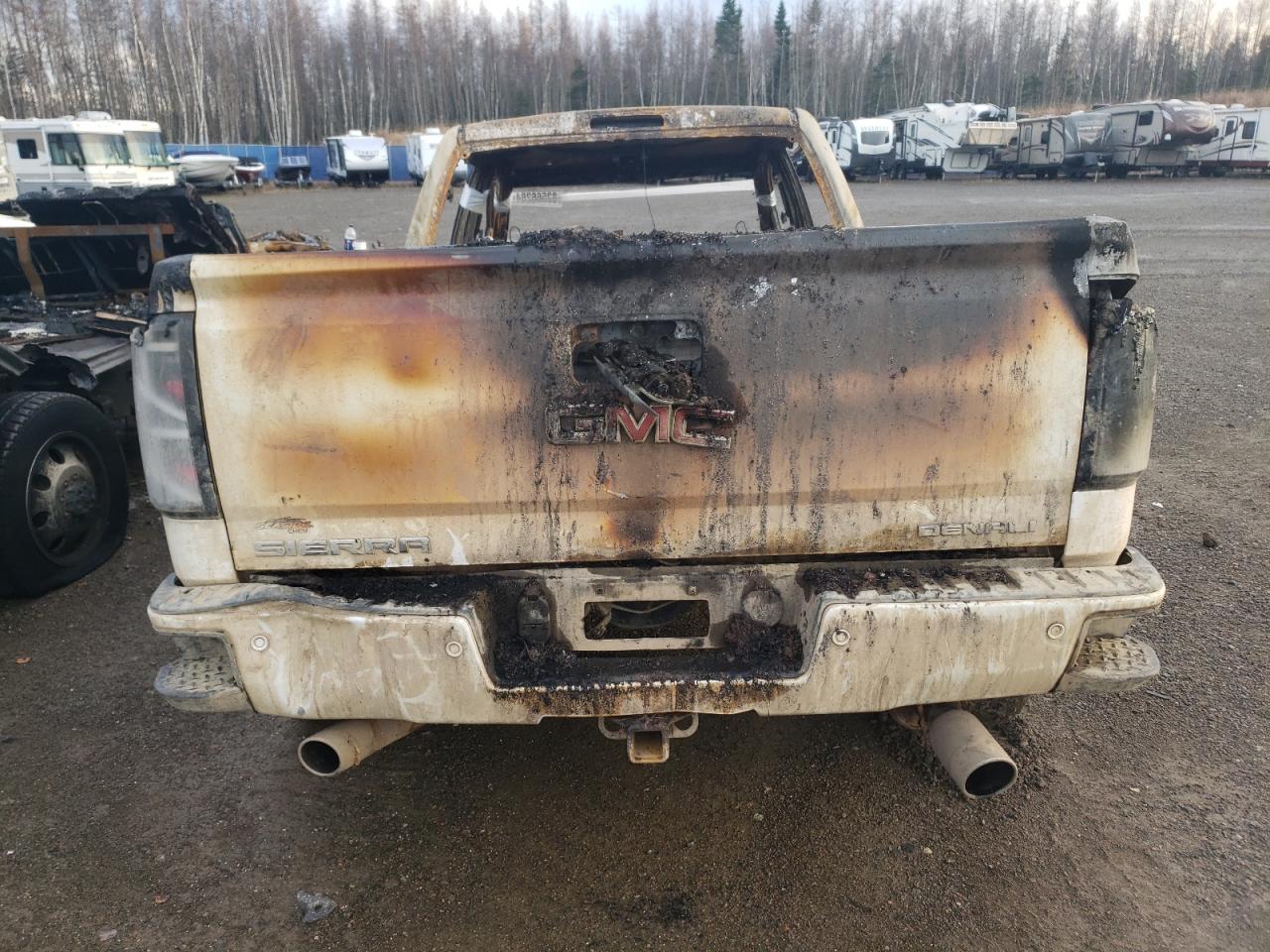 2017 GMC Sierra VIN 3GTU2PEC0HG463609 Copart auction photo, burn damage thumbnail 6