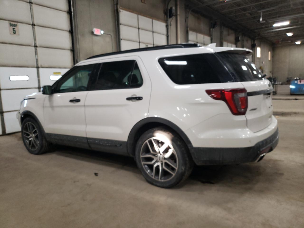 2017 Ford Explorer VIN 1FM5K8GT1HGA53013 Copart auction photo, front end damage thumbnail 2