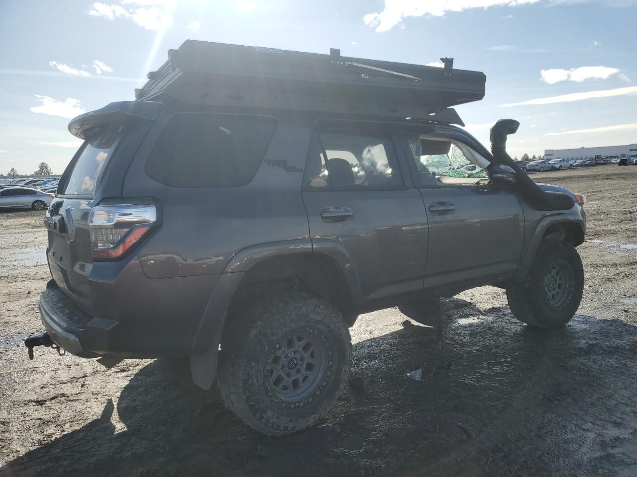 2021 Toyota 4Runner VIN JTERU5JR1M5889918 Copart auction photo, all over damage thumbnail 3