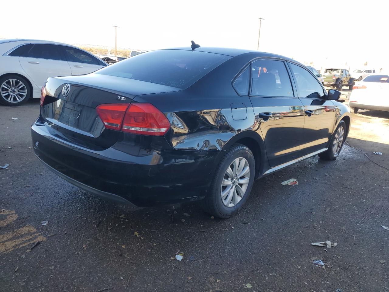 2015 Volkswagen Passat VIN 1VWAS7A3XFC003850 Copart auction photo, front end damage thumbnail 3