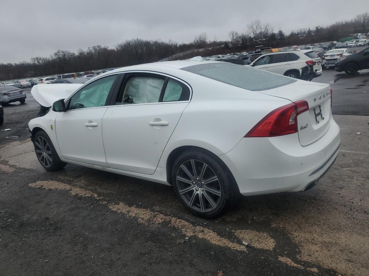 2017 Volvo S60 VIN LYV402TK9HB130819 Copart auction photo, front end damage thumbnail 2