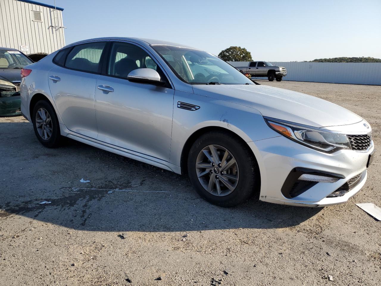 2020 KIA Optima VIN 5XXGT4L39LG387542 Copart auction photo, front end / mechanical damage thumbnail 4