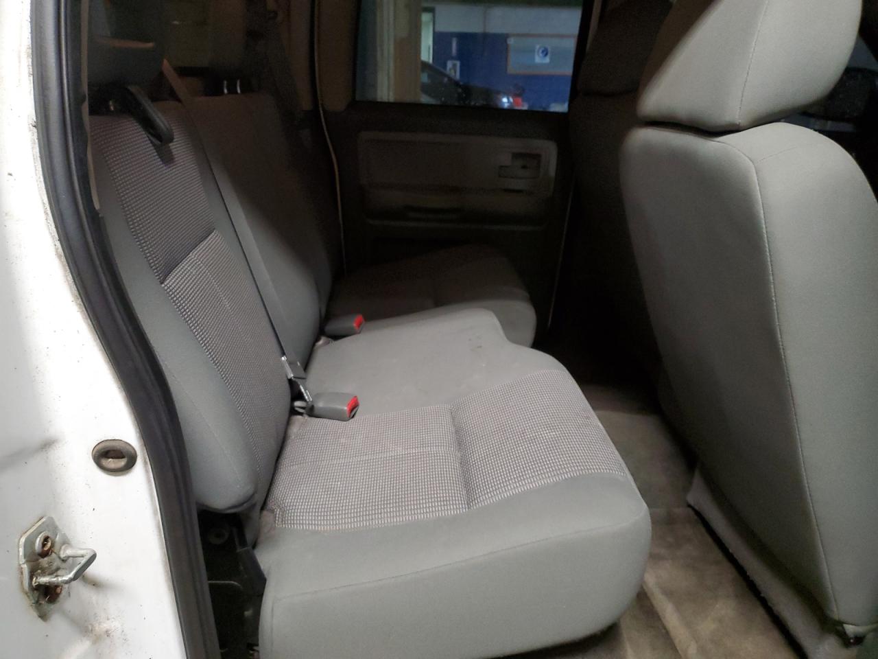 2007 Dodge Dakota VIN 1D7HE48KX7S212491 Copart auction photo, front end / minor dent/scratches damage thumbnail 10