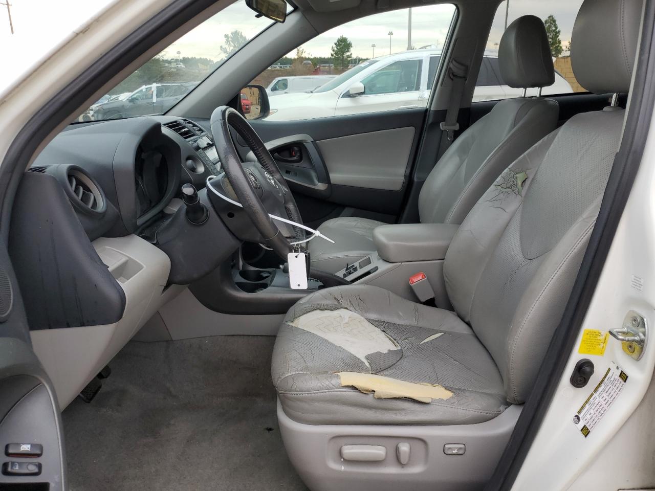 2011 Toyota RAV 4 VIN 2T3YF4DV7BW084251 Copart auction photo, front end damage thumbnail 7