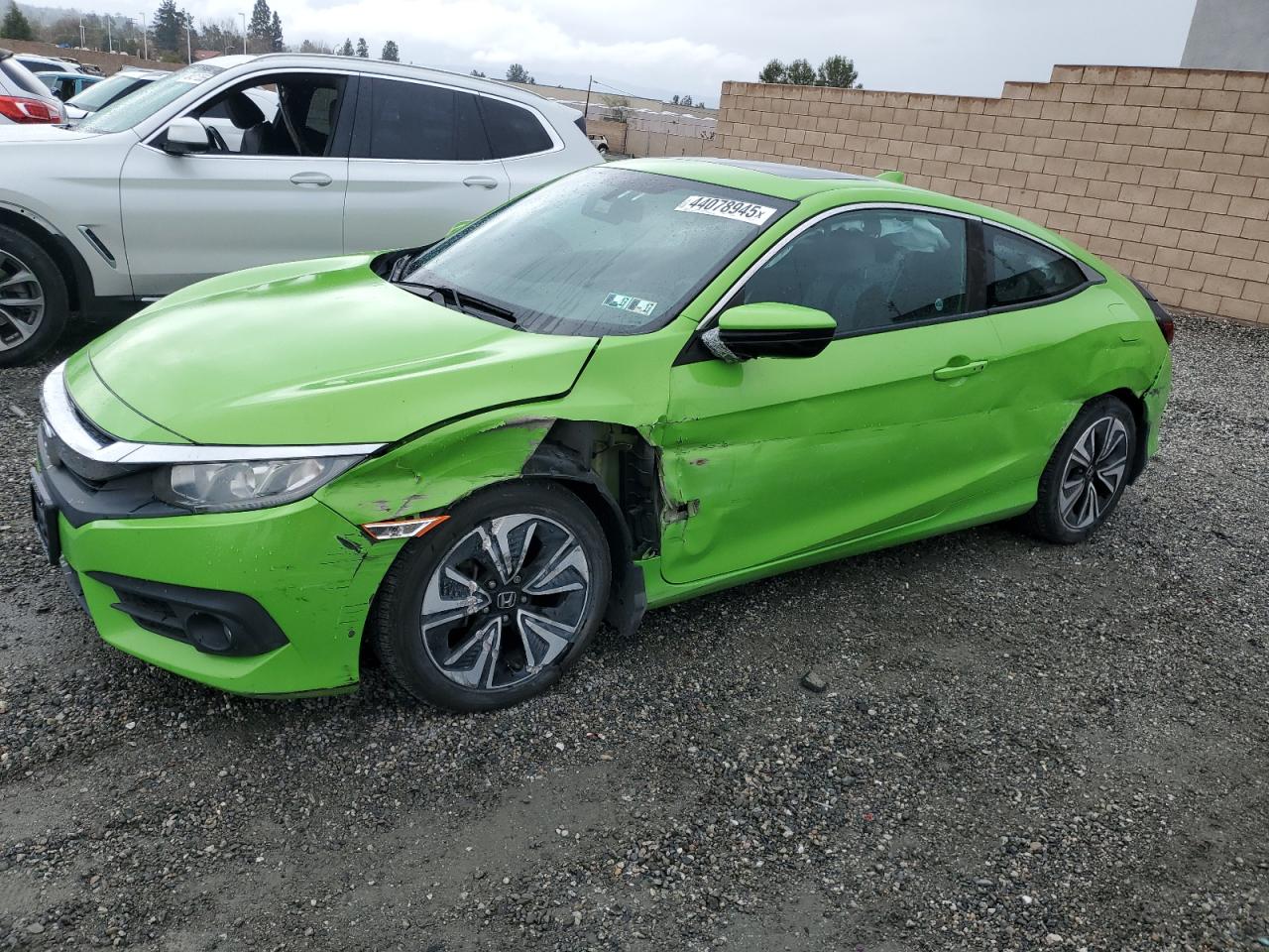 2016 Honda Civic VIN 2HGFC3B39GH353032