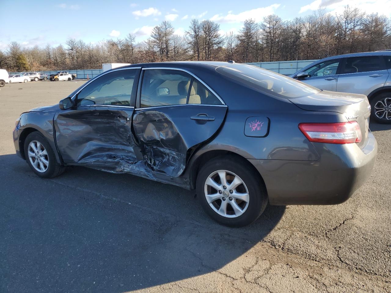 2011 Toyota Camry VIN 4T1BF3EK1BU669968 Copart auction photo, side / front end damage thumbnail 2