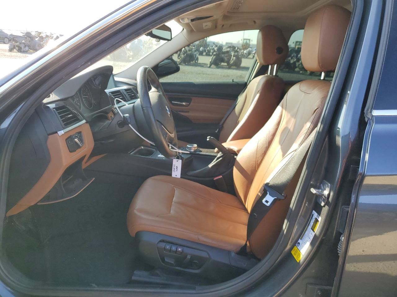 2015 BMW 3er VIN WBA3C1C51FK120451 Copart auction photo, front end damage thumbnail 7