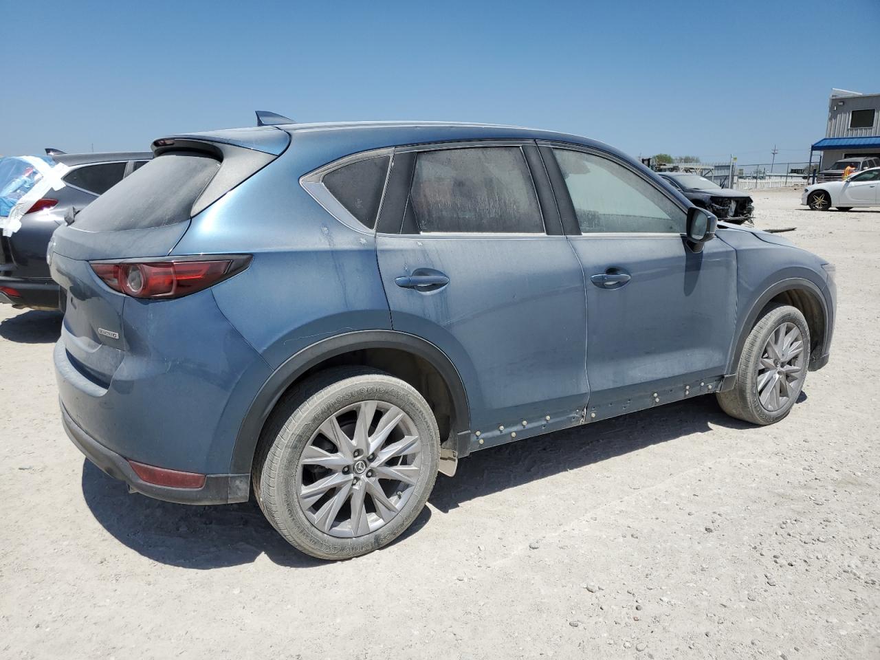 2020 Mazda CX-5 VIN JM3KFBDM1L0727482 Copart auction photo, front end / hail damage thumbnail 3