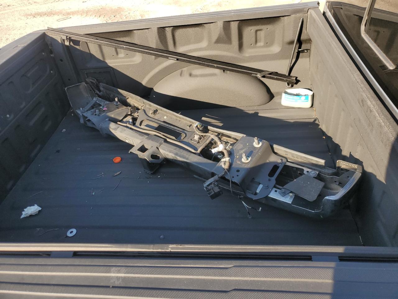 2022 Ford F-150 VIN 1FTEW1CP5NFA05332 Copart auction photo, rear end damage thumbnail 12