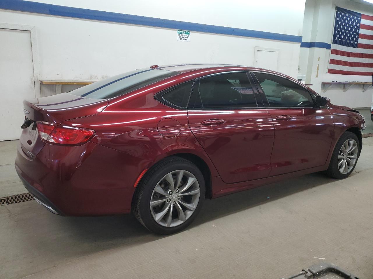 2015 Chrysler 200 VIN 1C3CCCDG9FN556739 Copart auction photo, front end damage thumbnail 3
