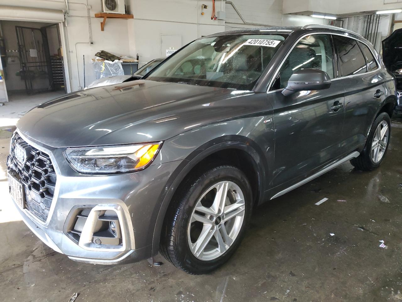 2024 Audi Q5 VIN WA1E2AFY9R2040284