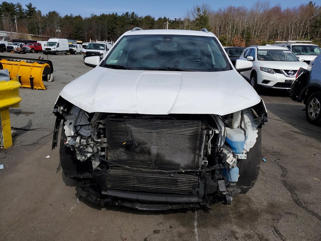 2019 GMC Terrain VIN 3GKALPEV9KL186866 Copart auction photo, front end damage thumbnail 5