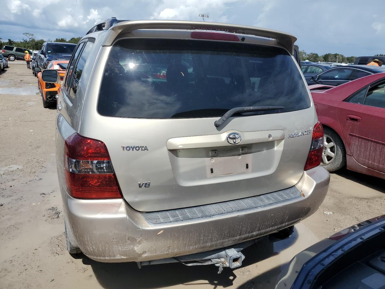 2006 Toyota Highlander VIN JTEDP21A460124325 Copart auction photo, water/flood damage thumbnail 6