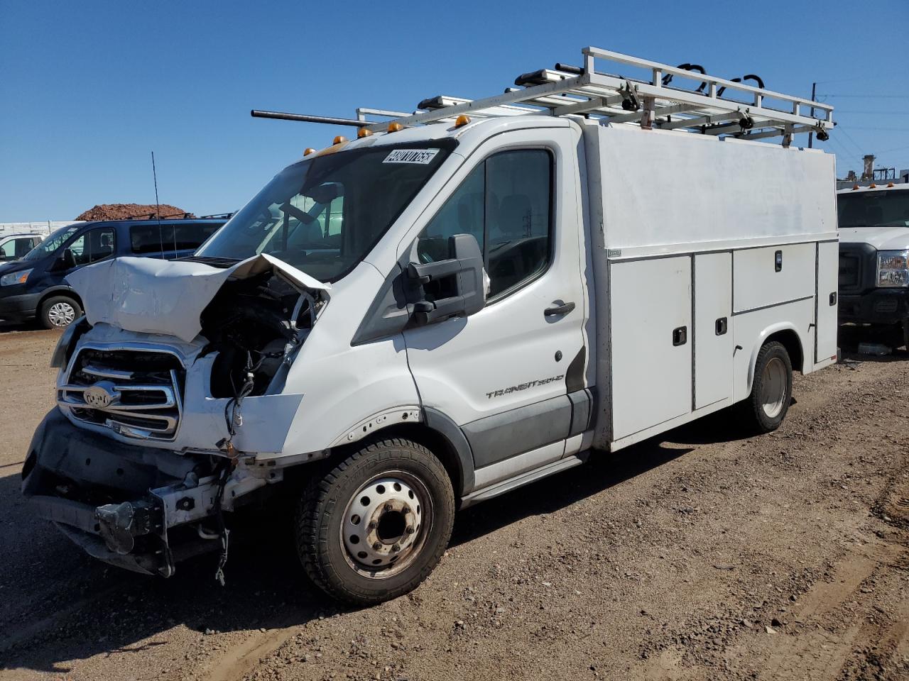 2015 Ford Transit VIN 1FDBF6PM3FKB16644 - Copart auction photo