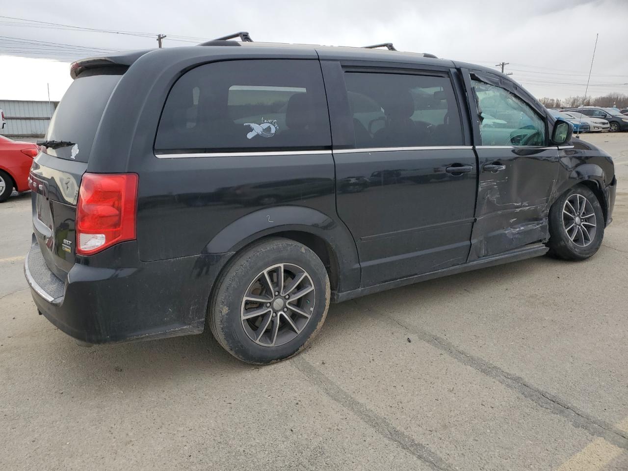 2017 Dodge Caravan VIN 2C4RDGCG3HR698571 Copart auction photo, side / undercarriage damage thumbnail 3